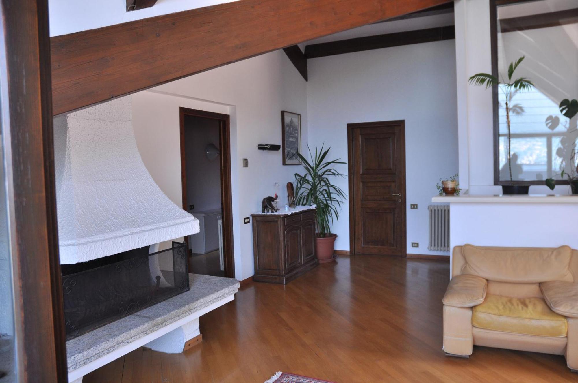 Hotel Ristorante Vapore Faggeto Lario Phòng bức ảnh