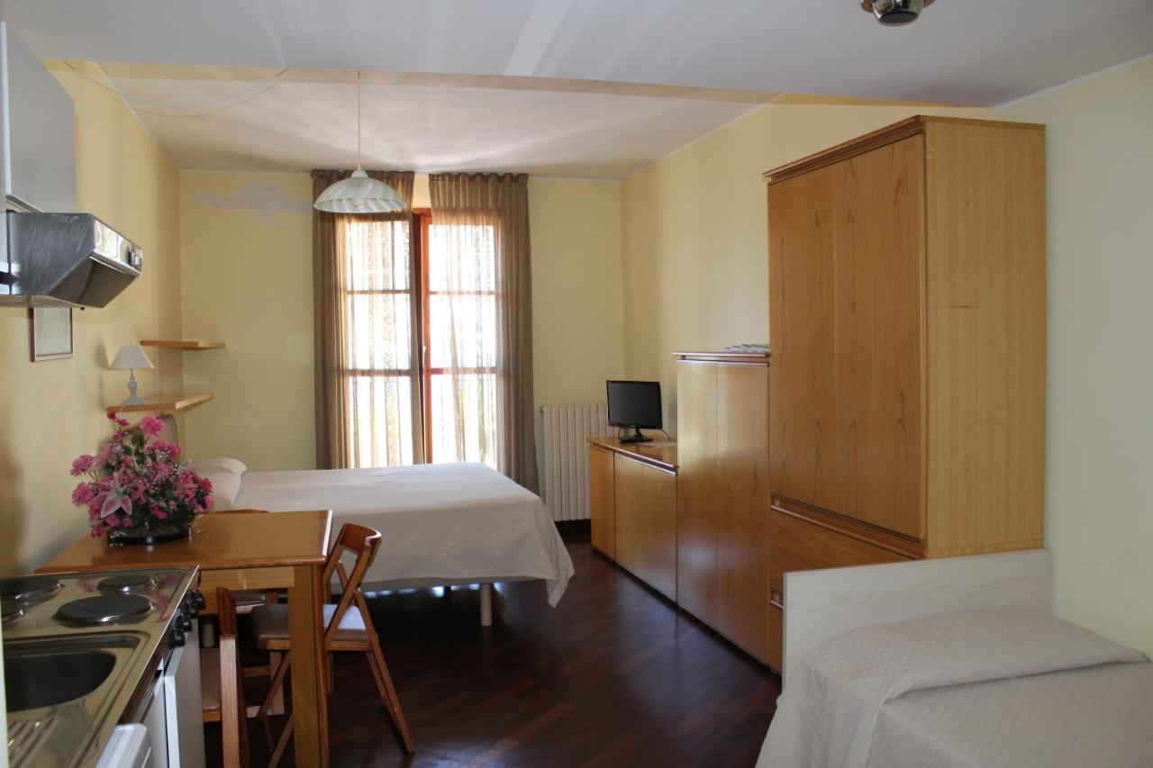 Hotel Ristorante Vapore Faggeto Lario Ngoại thất bức ảnh